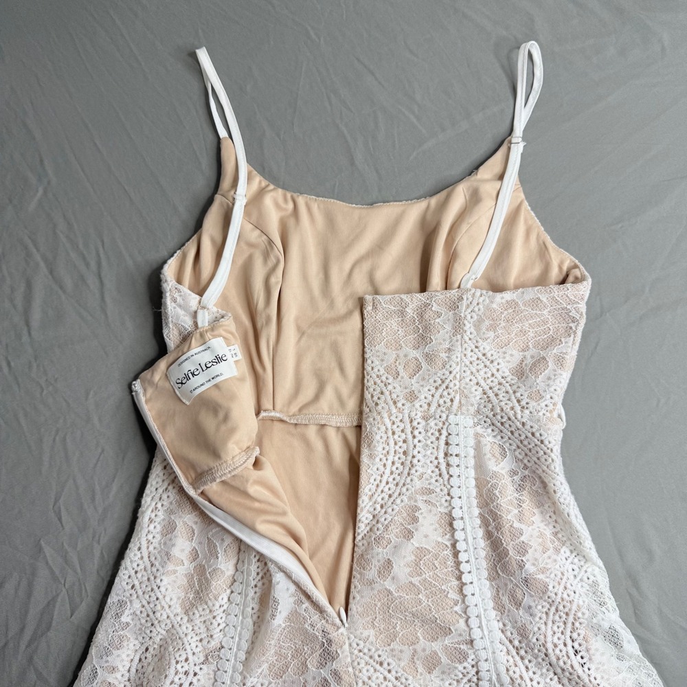 Selfie Leslie White Lace Maxi Dress Nude Lining Sleeveless Wedding Guest Large - Picture 10 of 16